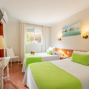 Hotel Romerito **